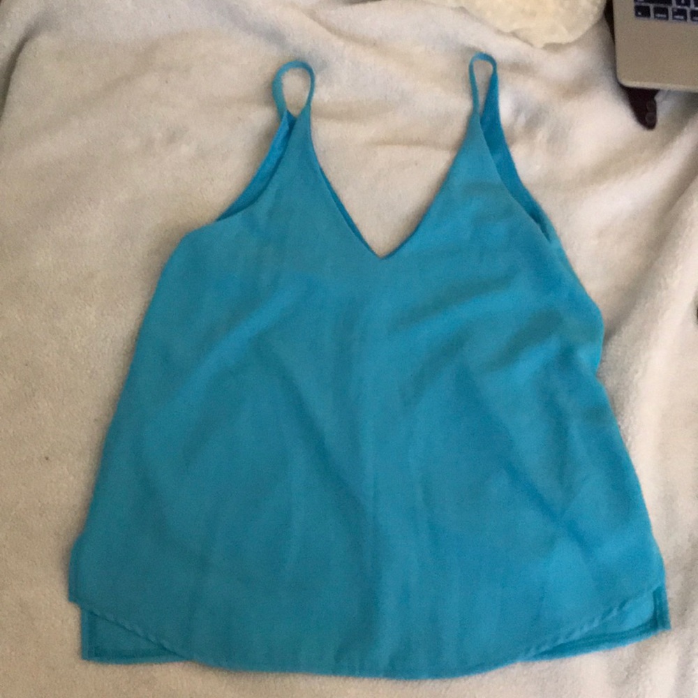 Blue every tank top with shell lining